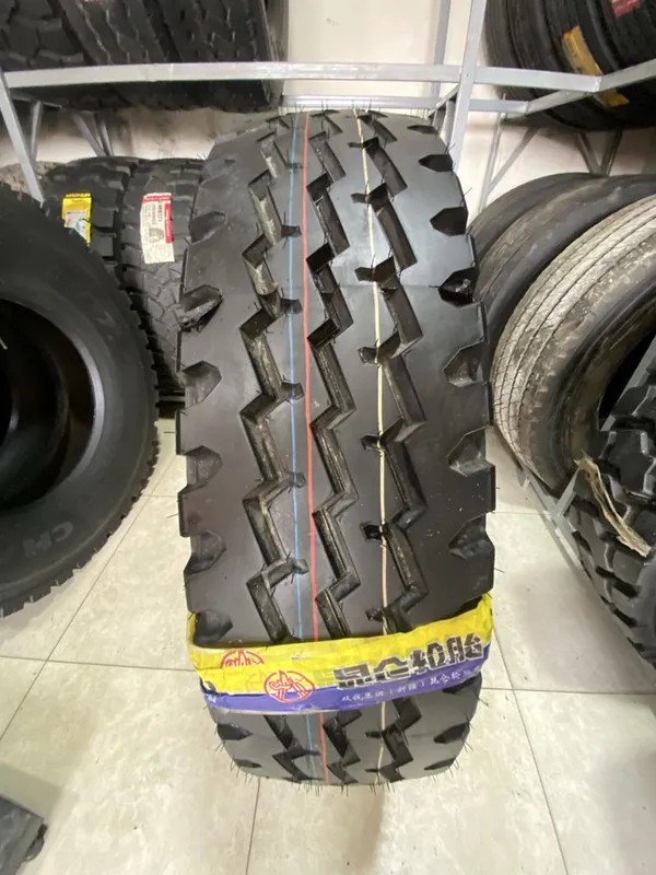 12.00R20 22PR KUNLUN TYRES 340$ 2 12.00R20 22PR KUNLUN TYRES 340$ 2