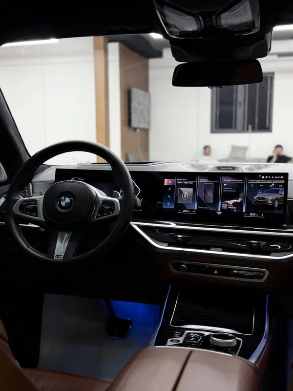 BMW X7 xDrive 40i — фото 7
