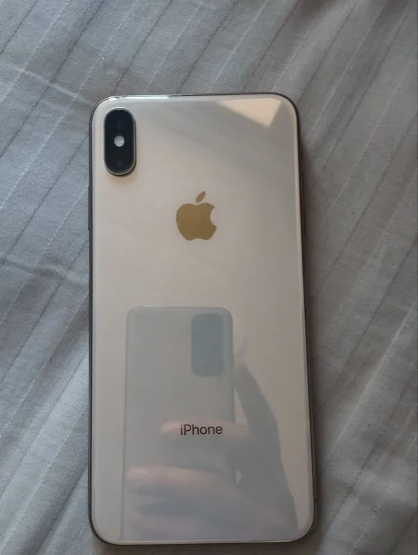 Iphone xs max sotiladi 256 taliy fes ishlmi ekran — фото 2