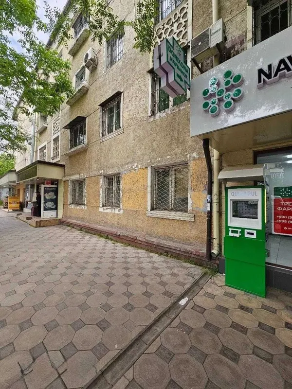 м.Новза перекресток Узбекфильм 1-этаж 70 м² фасад 10 м 1-линия
