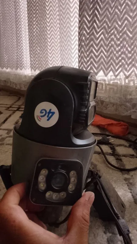 Video kamera bor 1