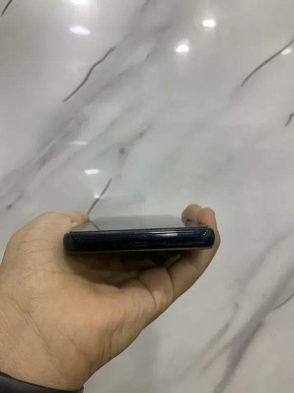 Samsung a73 продаётся 5