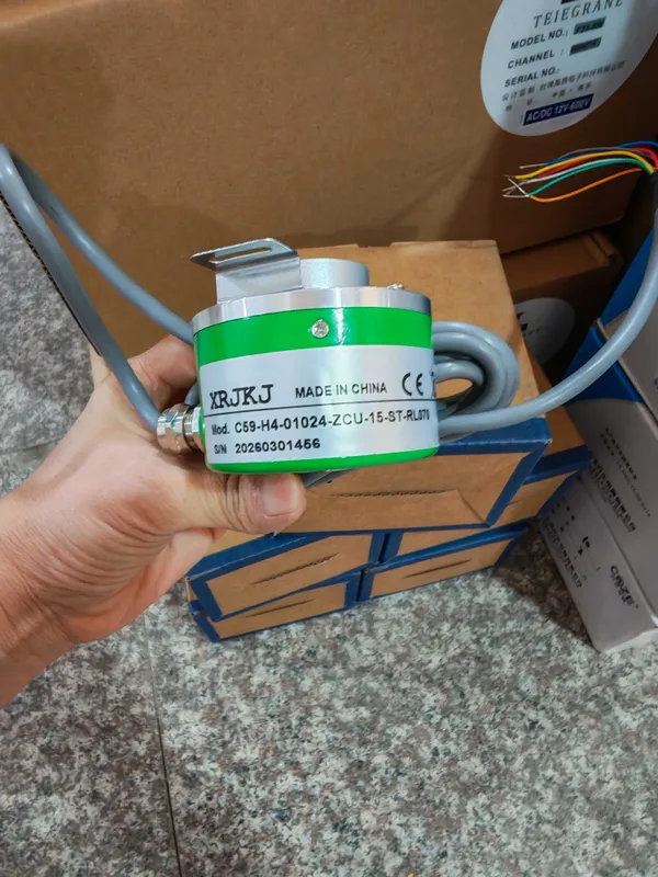 Энкодер двигателя для башенного крана и подъёмника Encoder 1024 PPR 1