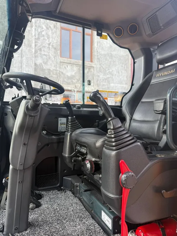 Hyundai 65A . 5 Hyundai 65A . 5