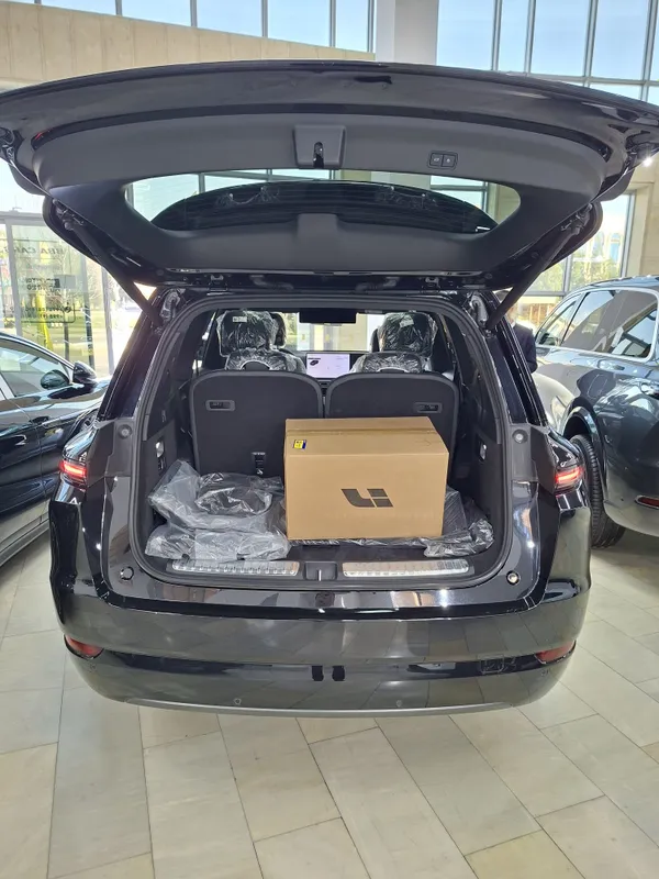 Li Xiang L9 ultra 2025 super narxda — фото 3
