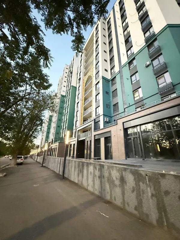 Продаётся уютная 1-комнатная квартира в новостройке Golden House с ремонтом — фото 1