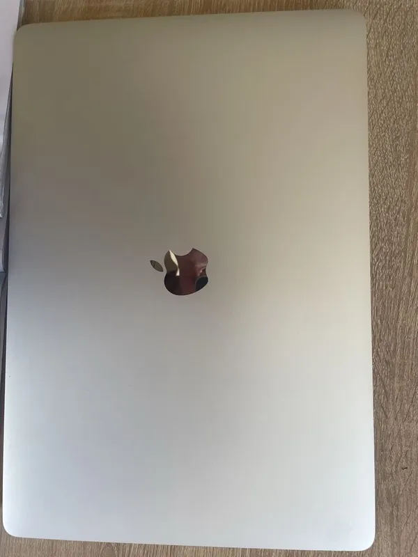Macbook Pro 16/512 Macbook Pro 16/512