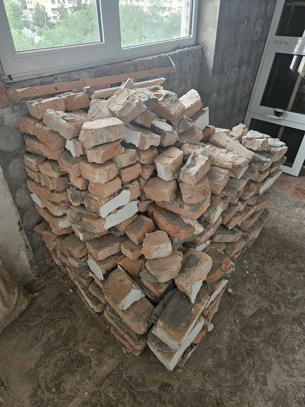 400 ta atrofida g'isht tekinga berib yuboriladi 400 ta atrofida g'isht tekinga berib yuboriladi