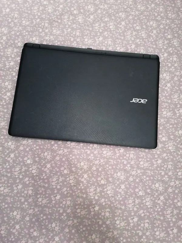 Noutbook acer xolati zur 3