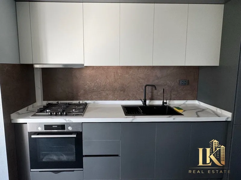 Продаётся 3-комнатная квартира 107 м², 4/5, Мирзо-Улугбекский район 6