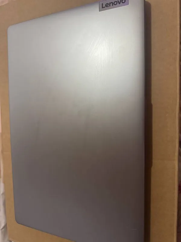 Lenovo IdeaPad Slim 3 2 Lenovo IdeaPad Slim 3 2