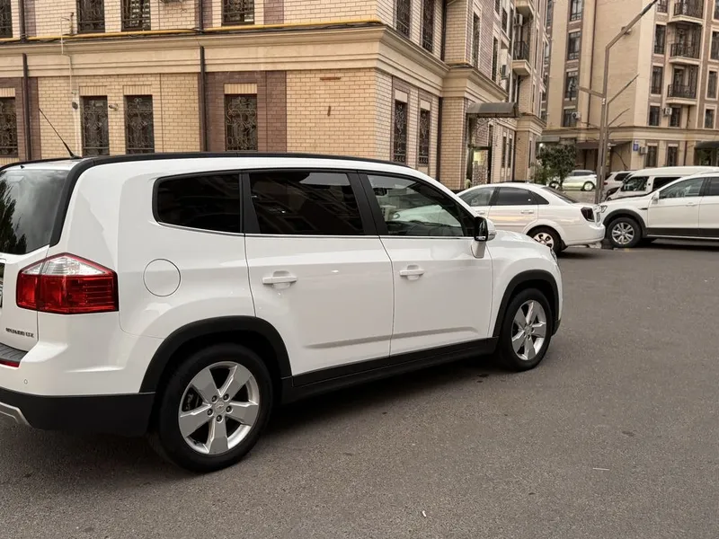 Chevrolet Orlando ltz avtomat 2017-18 Probeg 44000 — фото 6