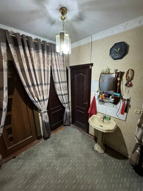 3 хонали уй сотилади
