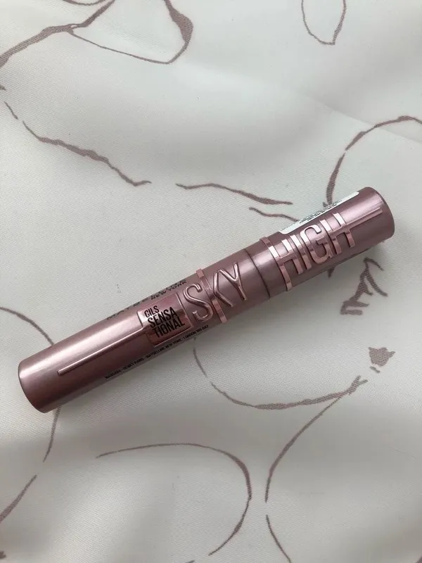 Maybelline Skyline tush 6