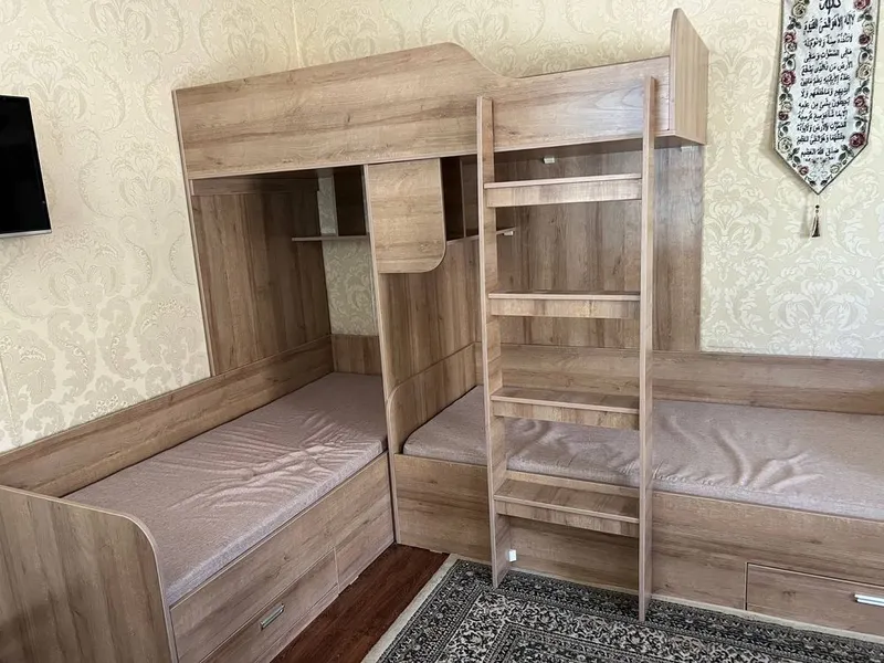 Кровать двухярусный