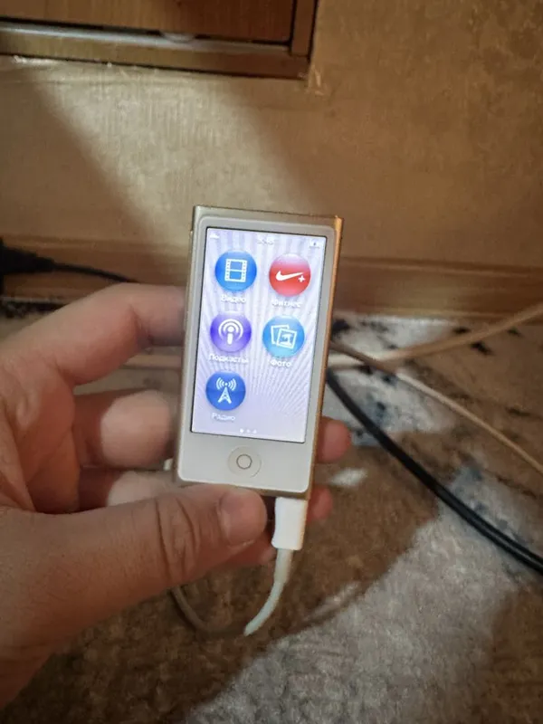 Apple iPod nano 7th Generation (2015) — фото 1