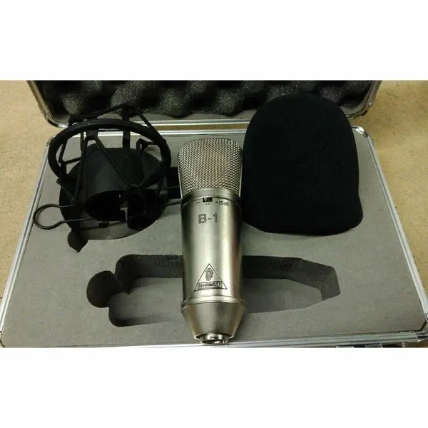 Новый студийный микрофон Behringer B1 1