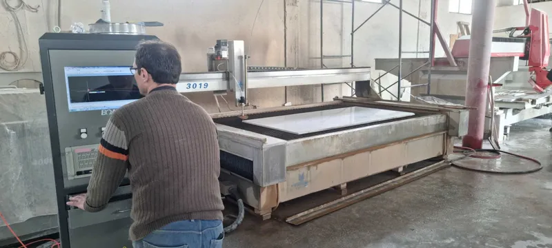 Гидроабразивной резки Waterjet 1 Гидроабразивной резки Waterjet 1
