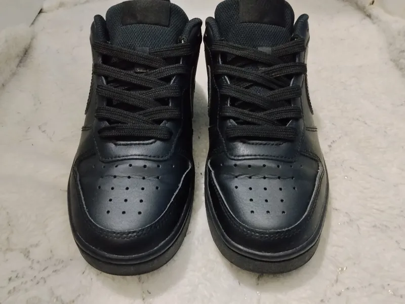 Nike Air force 1/Nike court