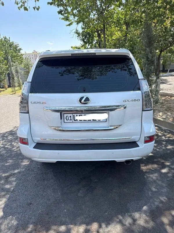 Lexus GX460 sotiladi 3 Lexus GX460 sotiladi 3