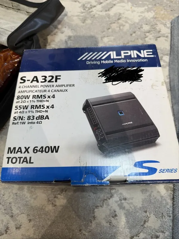 Усилитель Alpine s-A32f,класс D,оригинал 1 Усилитель Alpine s-A32f,класс D,оригинал 1