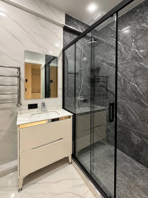 Продаётся 2-комнатная квартира в ЖК Group City Tower, дизайнерский ремонт, мебель 8