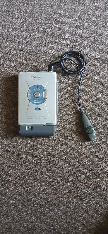 Panasonic RQ-SX47 Walkman player (To'liq to'plam:Pult + Batareya bloki 2 Panasonic RQ-SX47 Walkman player (To'liq to'plam:Pult + Batareya bloki 2