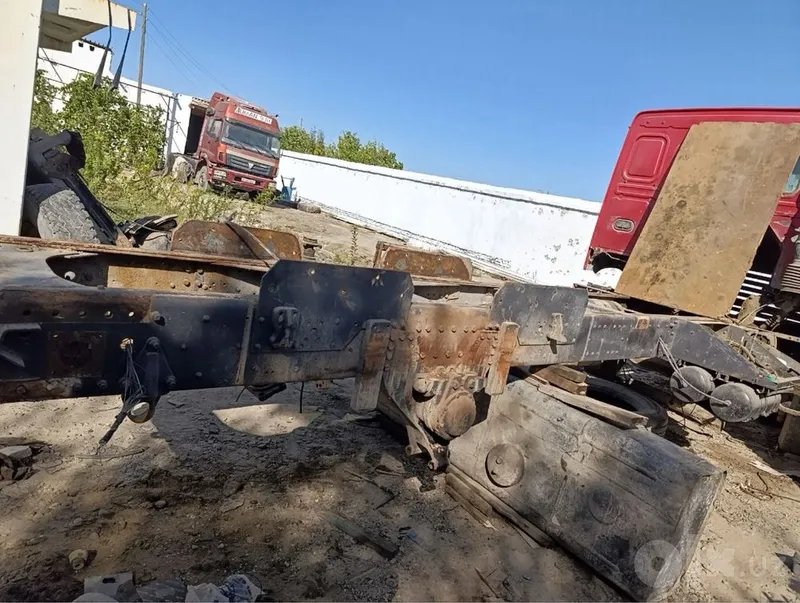 Продаётся рама и кабина самосвала Howo 4 Продаётся рама и кабина самосвала Howo 4