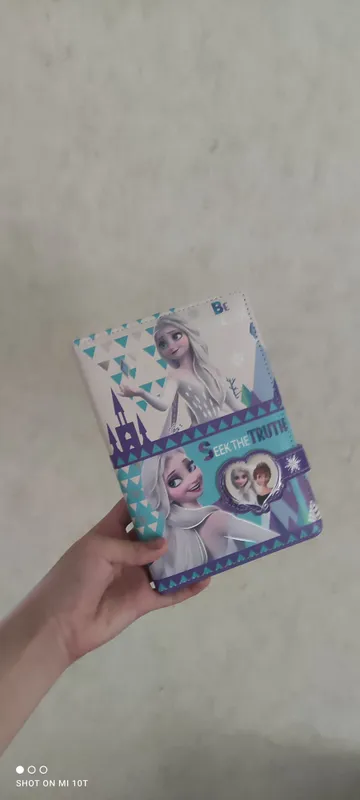 elsa and anna blaknot