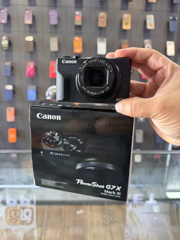 Canon G7X Mark III 3
