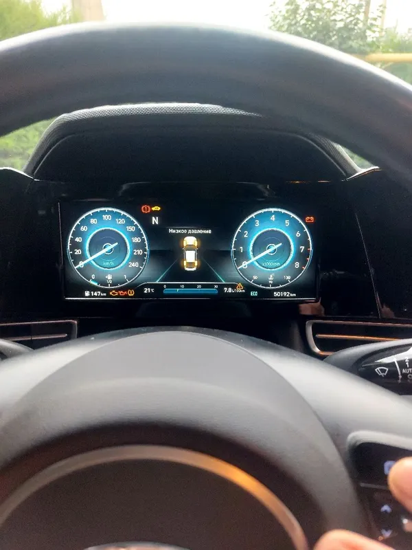 Elantra 2022 йил Люкли Фулли Краска тоза 3 Elantra 2022 йил Люкли Фулли Краска тоза 3