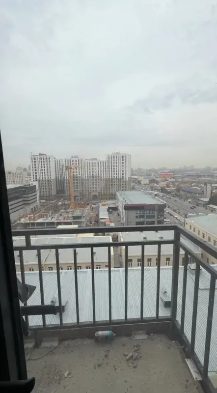 Продаётся 2-комнатная квартира (коробка) в ЖК City Tower Group — фото 1