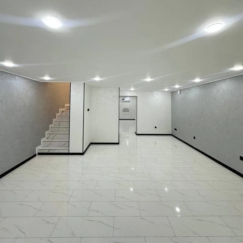 Ц1 180 м2 улица Садык Азимова вдоль дороги open space с подвалом — фото 6