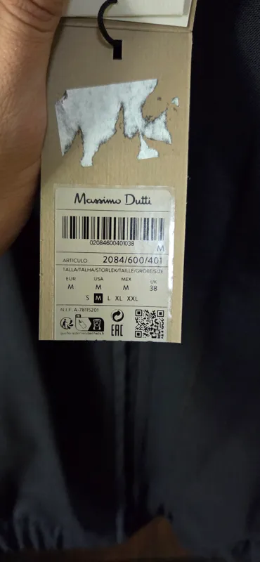 Massimo Dutti yengil kurtkasi, M o‘lcham 3 Massimo Dutti yengil kurtkasi, M o‘lcham 3