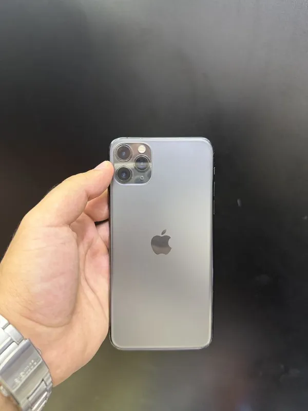 Iphone 11 pro max 2 Iphone 11 pro max 2