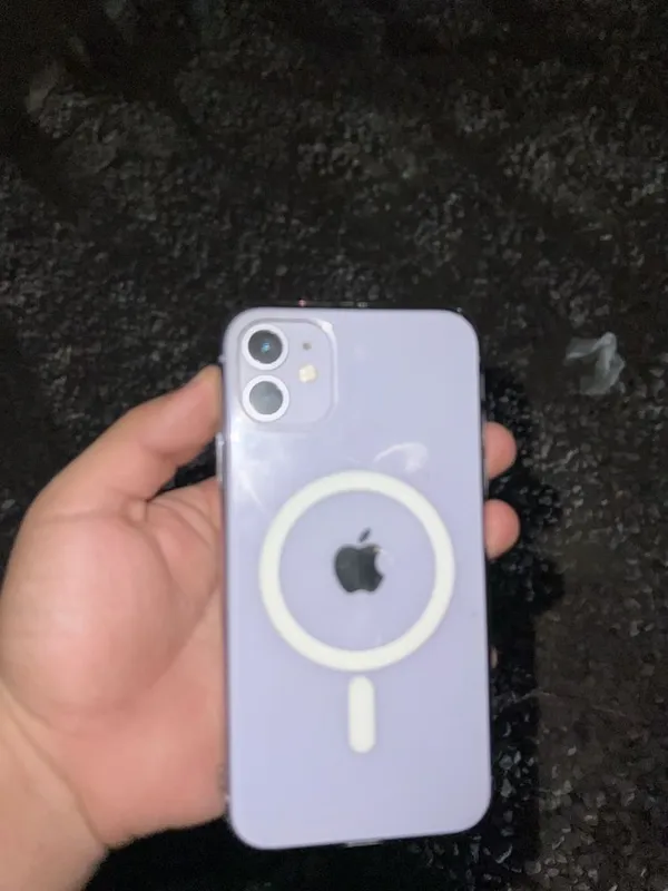 Iphone 11 sotiladi 1 Iphone 11 sotiladi 1