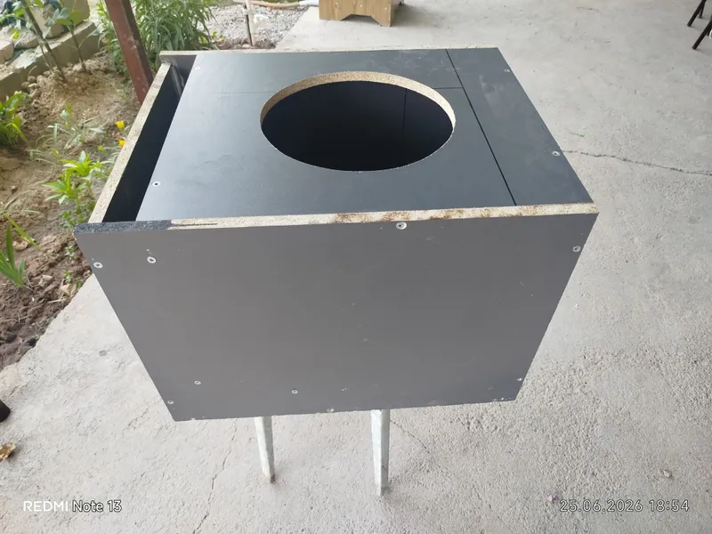 Sabufer uchun quti razmeri 60-44-43 hajmi 100 litr 29-33 JBL1200 bor 1 Sabufer uchun quti razmeri 60-44-43 hajmi 100 litr 29-33 JBL1200 bor 1