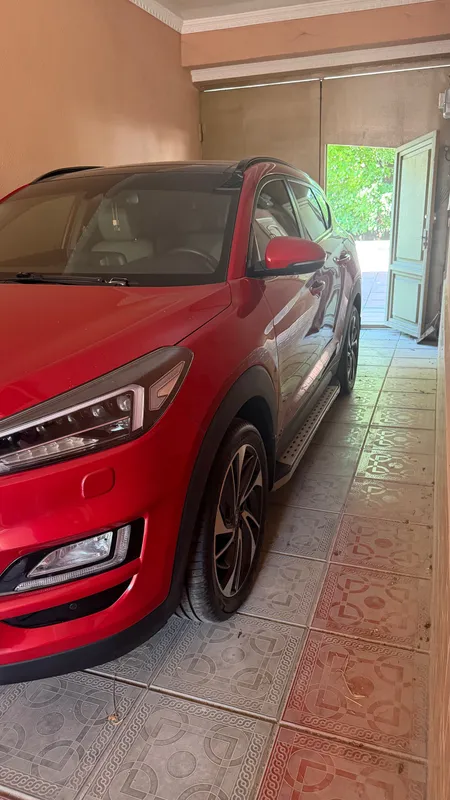 HYUNDAI TUCSON, 2020г., 77 300км FULL позиция 1 HYUNDAI TUCSON, 2020г., 77 300км FULL позиция 1