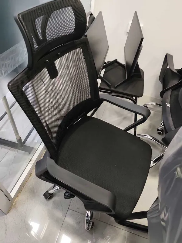 продам офисные кресла сломаные на запчасти продам офисные кресла сломаные на запчасти