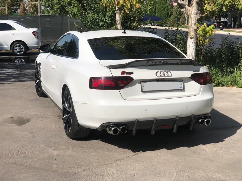Audi A5 shoshilinch sotiladi 3 Audi A5 shoshilinch sotiladi 3