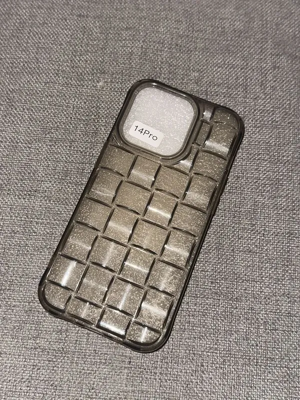 Чехол для iPhone 14 Pro — фото 1