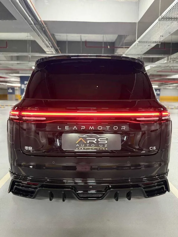 Leapmotor C16 Restyling 3 poz LiDAR Hybrid qora kuzov qora salon tozza — фото 5 Leapmotor C16 Restyling 3 poz LiDAR Hybrid qora kuzov qora salon tozza — фото 5
