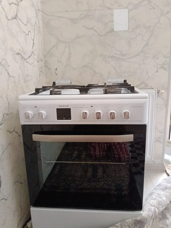 Продаётся газовая плита 2