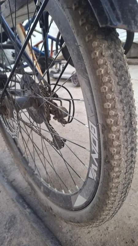 Velosped sotiladi 4 Velosped sotiladi 4