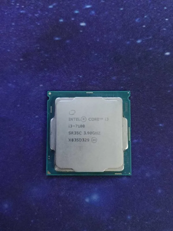 Intel core i3-7100 SR35C 3.90 GHZ Intel core i3-7100 SR35C 3.90 GHZ