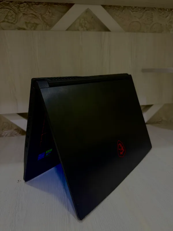 NOTEBOOK MSI THIN 15 B13UCX-3251XUZ 3