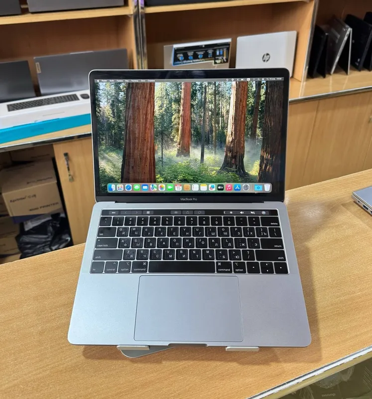 Macbook pro sotiladi 16/512gb — фото 2