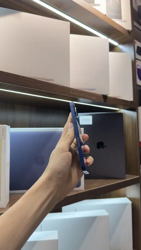 iphone 12 naxtka 3