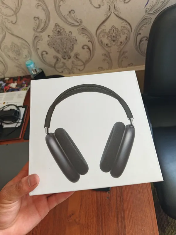 Airpods max 1 Airpods max 1