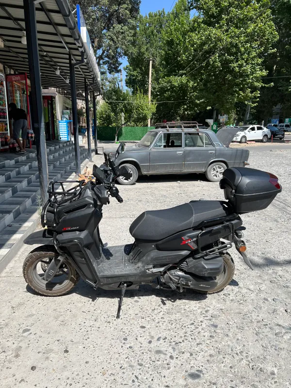 Скутер танк 4